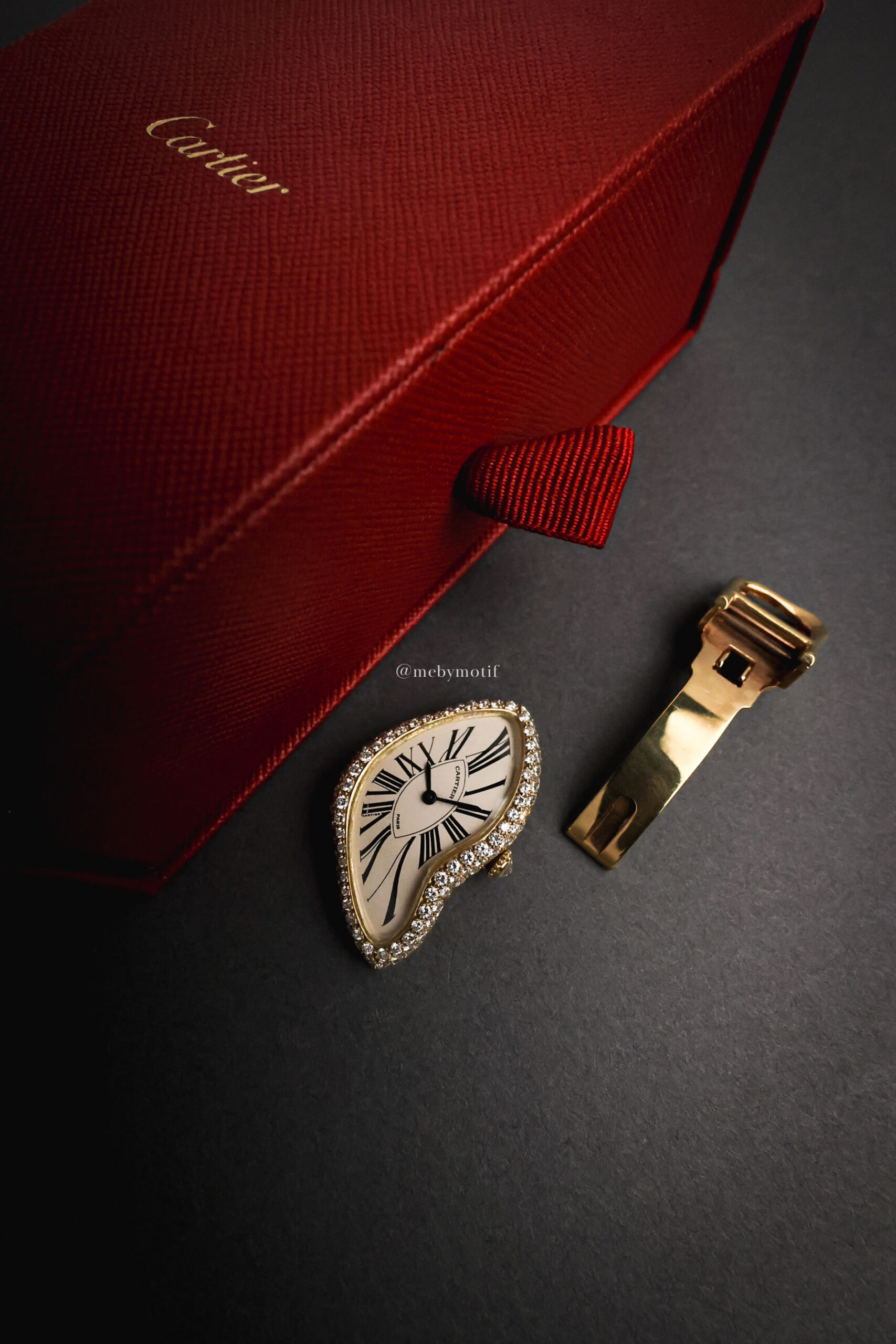 【Paris文字盤】 Cartier カルティエ クラッシュ イエローゴールド 純正ダイヤモンド